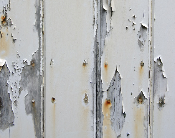 Décapage, dévernissage et restauration des bois tendres